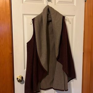 Look BY M . Shawl vest